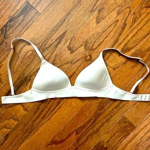 Aerie 32B Nude Real Me Wireless Bra
